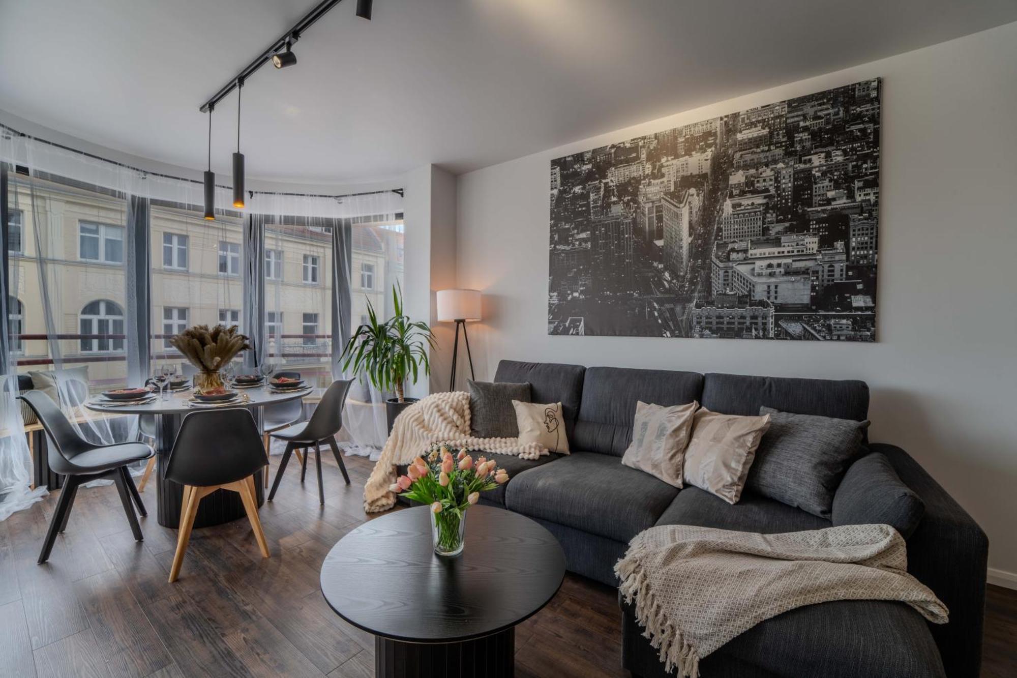 New Large Modern Apartment - City Center - 60M2 - Lift - Parking 브로츠와프 외부 사진